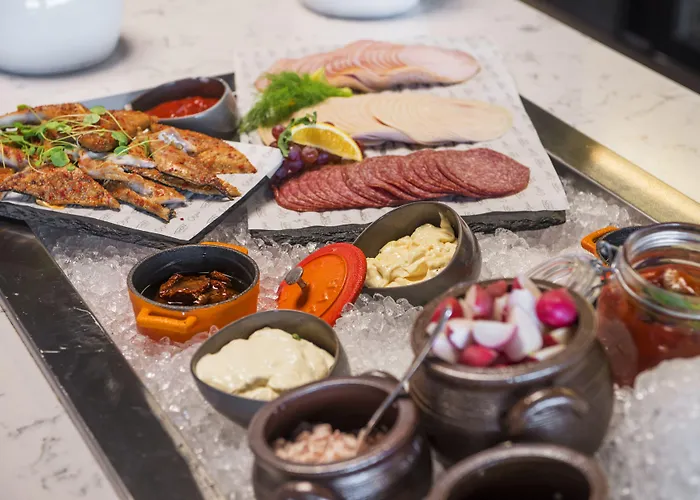 Готель Thon Orion